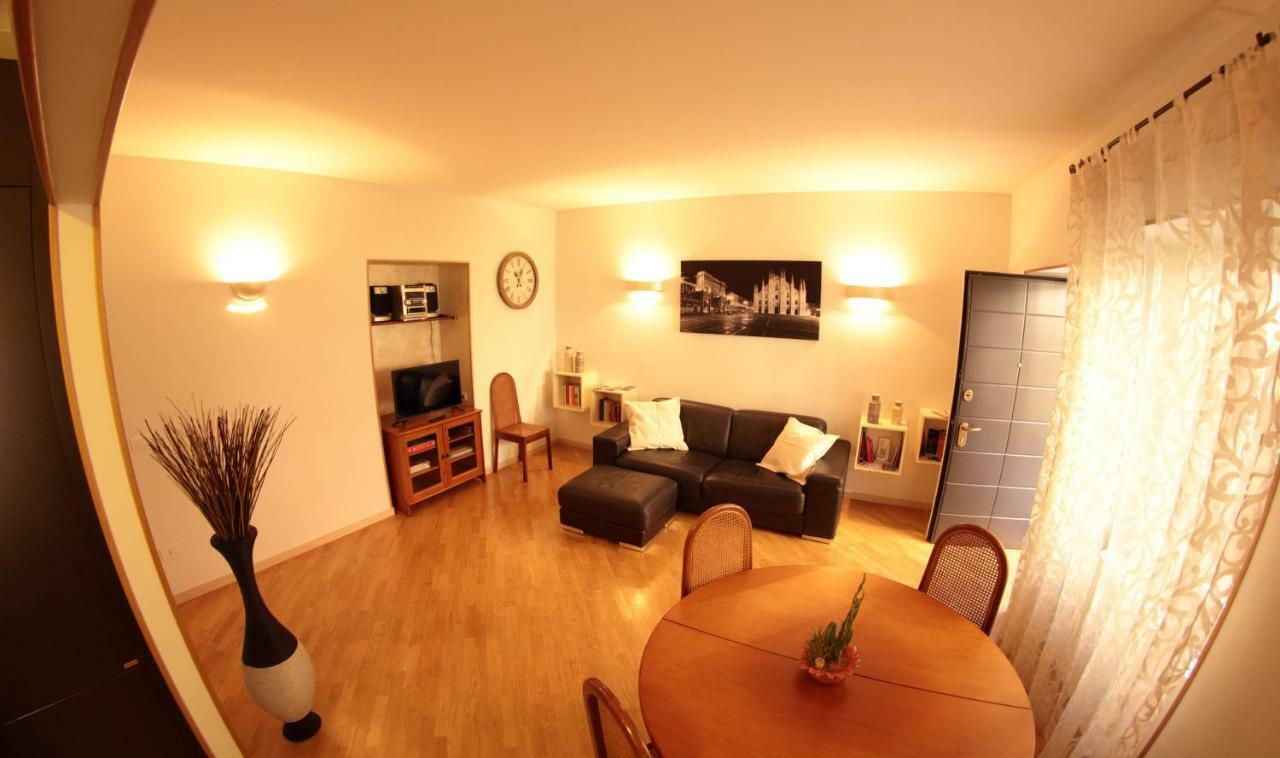 B&B Terrazza Baires - In The Heart Of Milan Luaran gambar