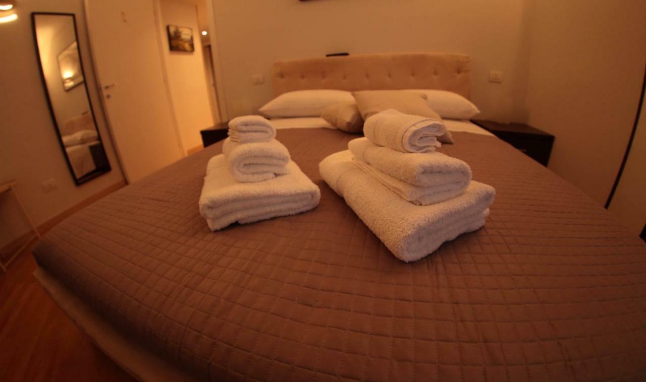 B&B Terrazza Baires - In The Heart Of Milan Luaran gambar