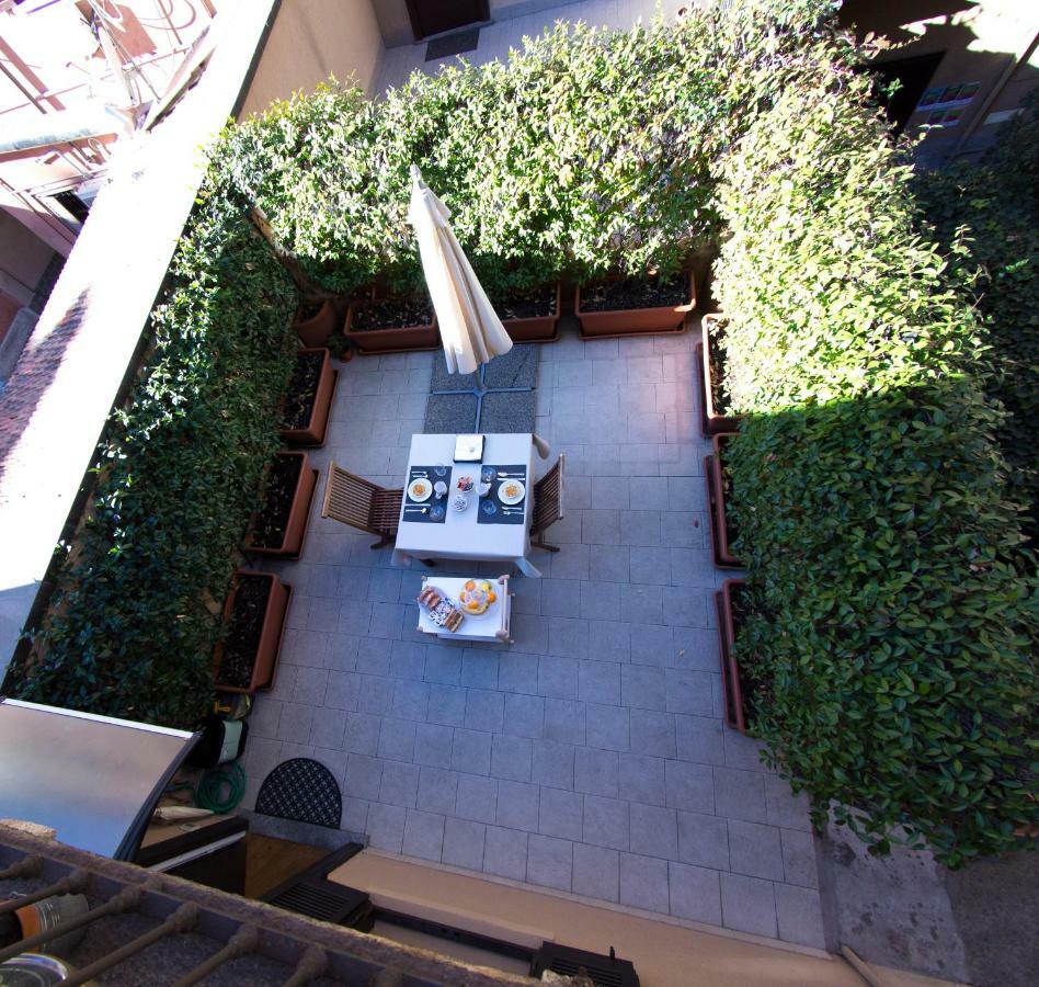 B&B Terrazza Baires - In The Heart Of Milan Luaran gambar