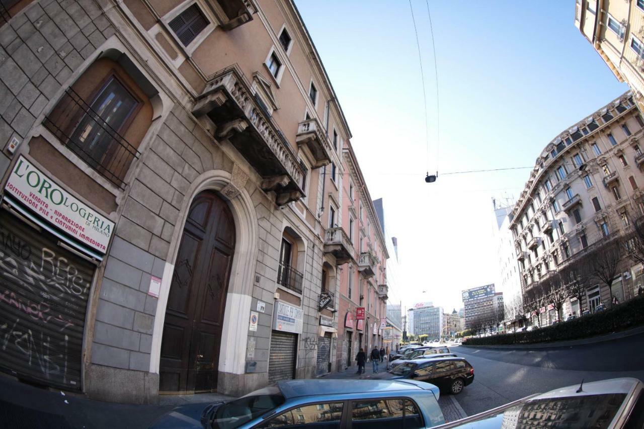 B&B Terrazza Baires - In The Heart Of Milan Luaran gambar